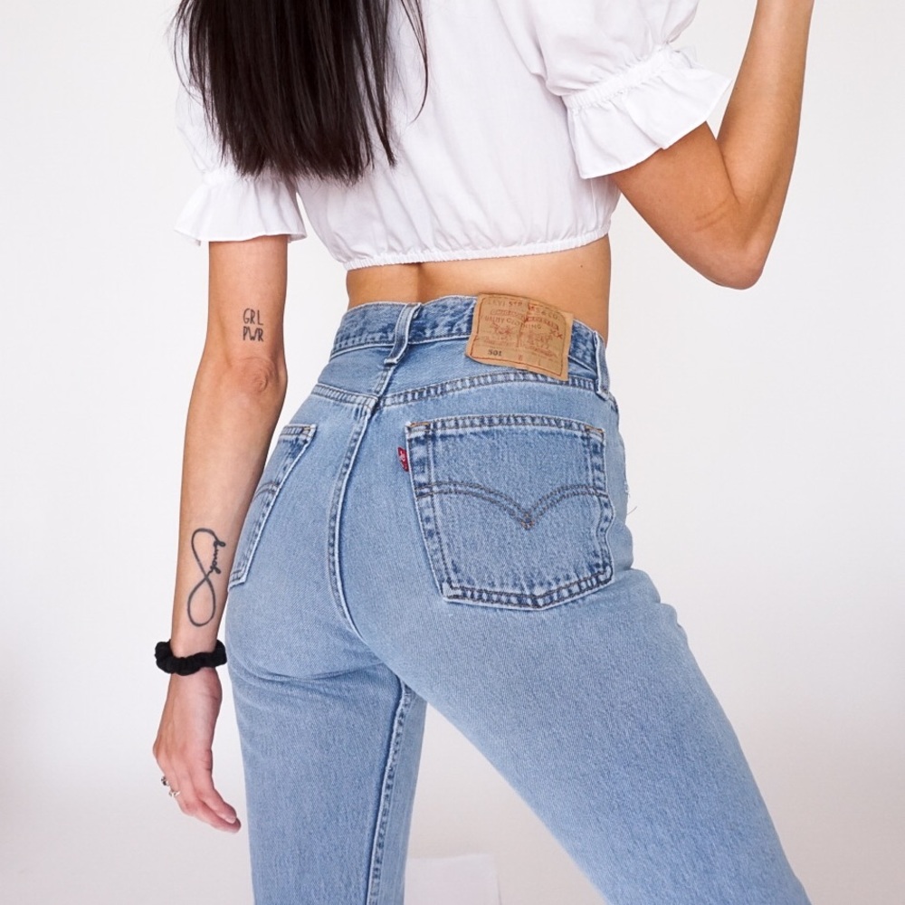 🚫SOLD🚫Vintage 501 Levi’s Jeans size 27/26 - Picture 1 of 5